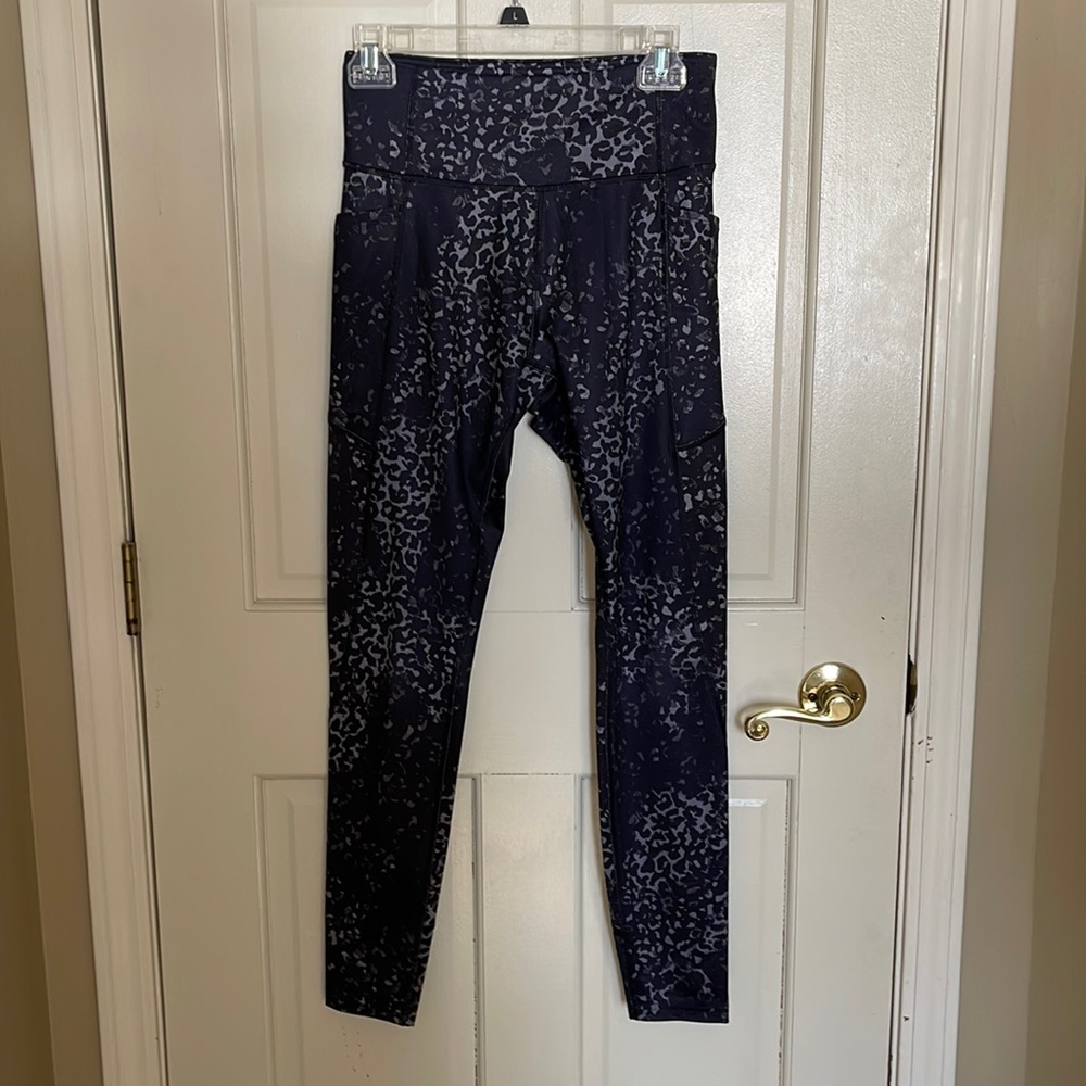 Womens Medium Tek Gear Workout Leggings
